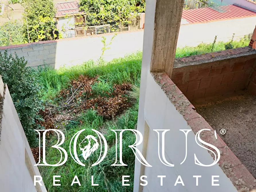 Immagine 15 di Casa indipendente in vendita  a Castel Volturno