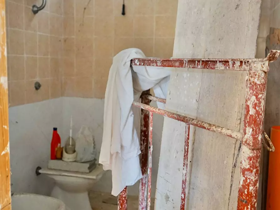 Immagine 19 di Casa indipendente in vendita  a Castel Volturno