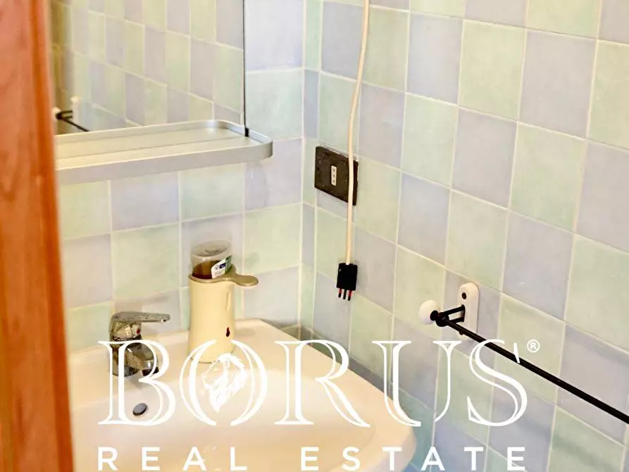 Immagine 9 di Locale commerciale in affitto  a Villa Literno