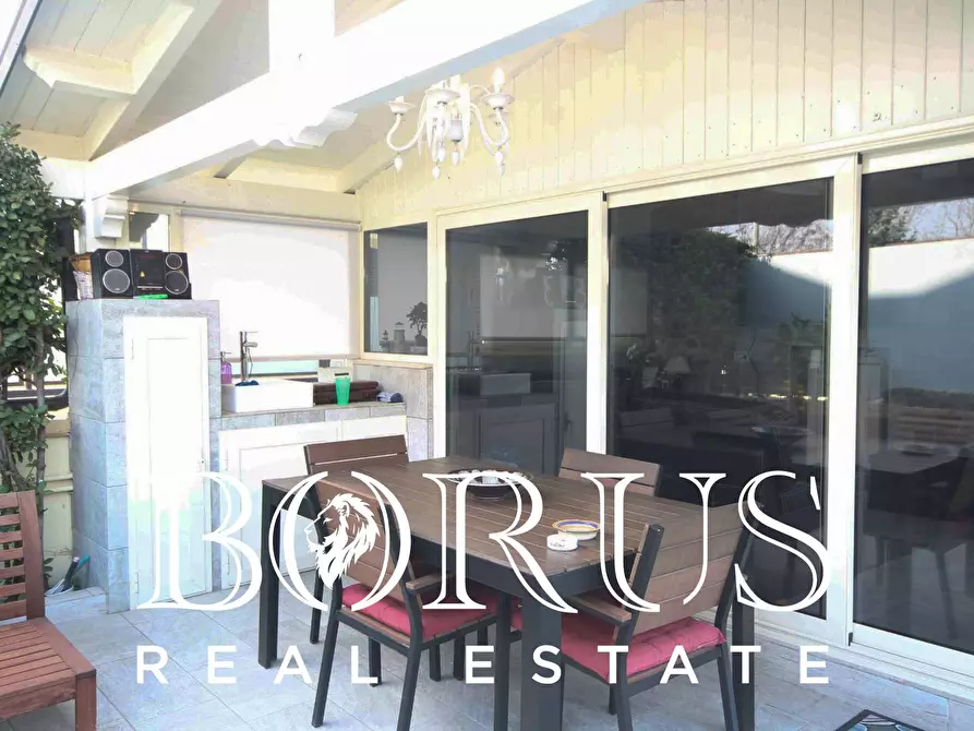 Immagine 22 di Villa in vendita  in Via Gramsci a Aversa