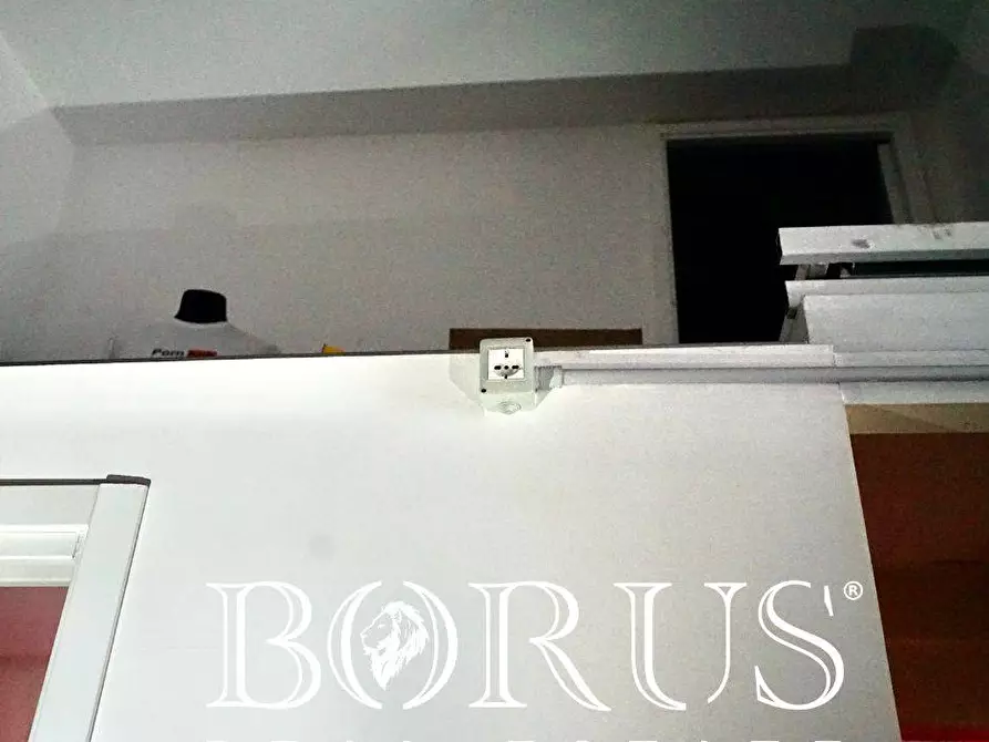 Immagine 5 di Locale commerciale in affitto  a Aversa