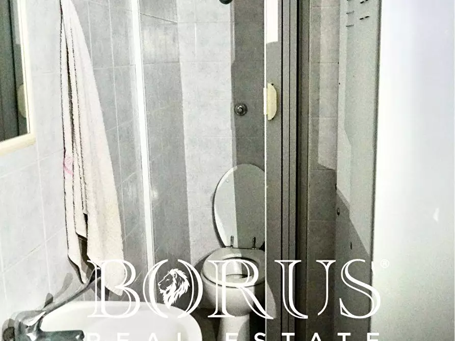 Immagine 6 di Locale commerciale in affitto  a Aversa