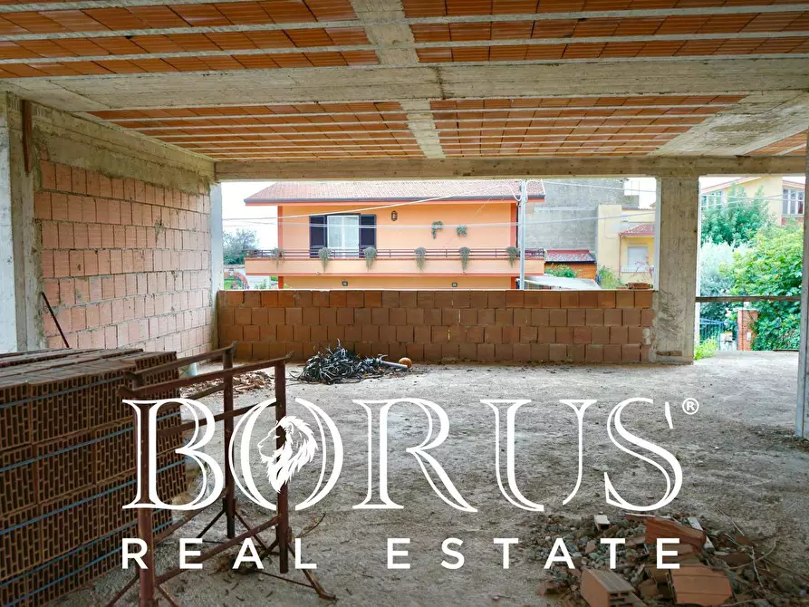 Immagine 25 di Villa in vendita  a Carinola