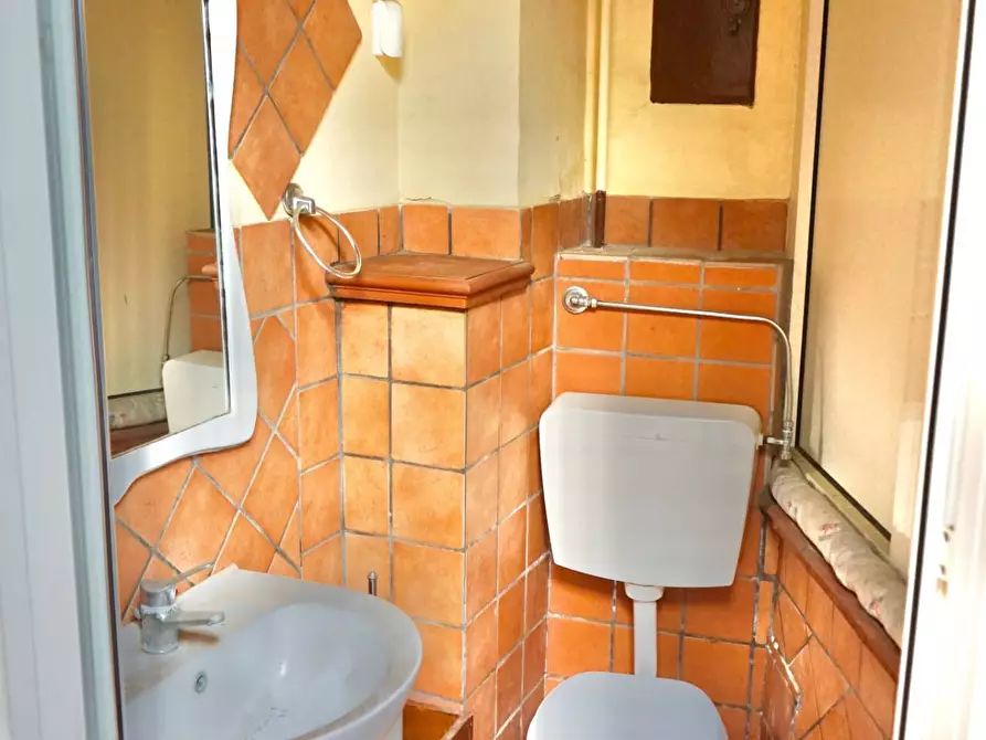 Immagine 23 di Casa indipendente in vendita  a Trentola Ducenta