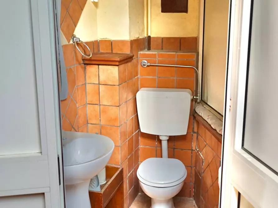 Immagine 24 di Casa indipendente in vendita  a Trentola Ducenta