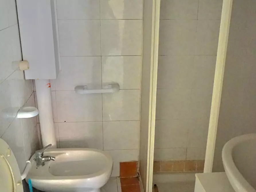 Immagine 25 di Casa indipendente in vendita  a Trentola Ducenta