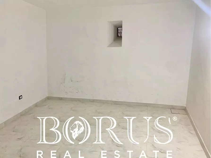 Immagine 3 di Ufficio in affitto  in Piazza Trieste e Trento a Aversa