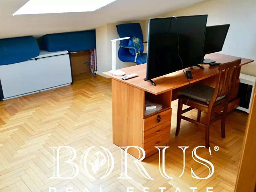 Immagine 14 di Attico in vendita  a Aversa