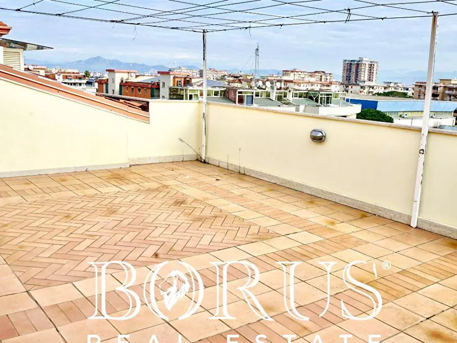 Immagine 22 di Attico in vendita  a Aversa