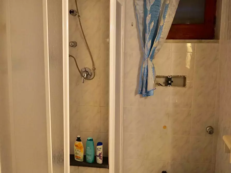 Immagine 28 di Casa indipendente in vendita  in VIALE BELLANO a Castel Volturno