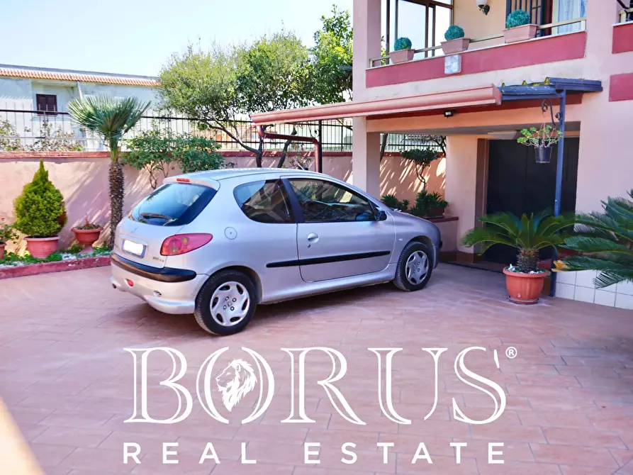 Immagine 3 di Villetta a schiera in vendita  in VIA CARDUCCI a Castel Volturno