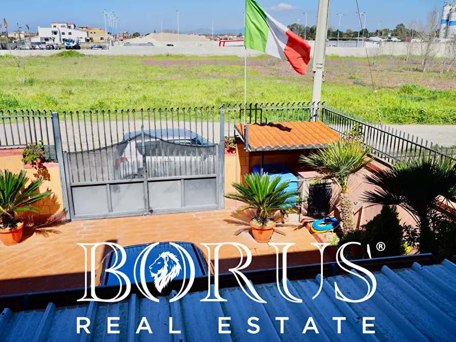 Immagine 6 di Villetta a schiera in vendita  in VIA CARDUCCI a Castel Volturno