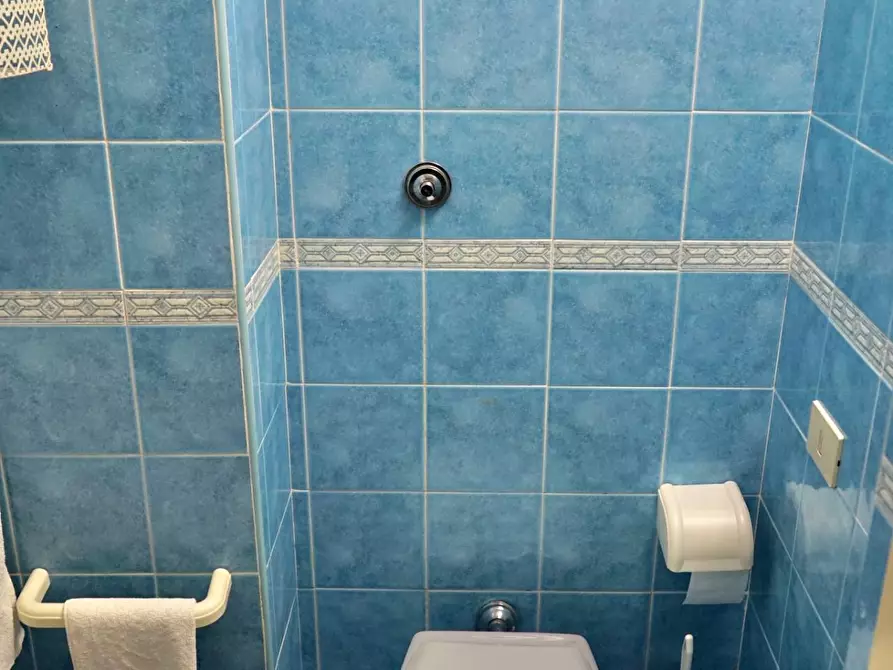 Immagine 23 di Villetta a schiera in vendita  in VIA CARDUCCI a Castel Volturno