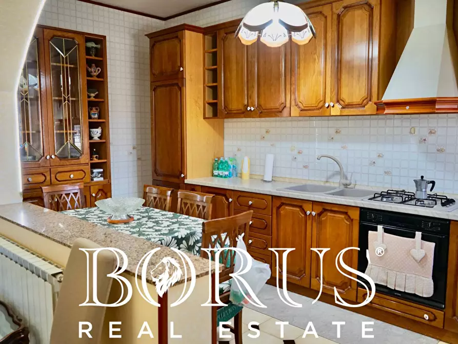 Immagine 13 di Villetta a schiera in vendita  in VIA CARDUCCI a Castel Volturno