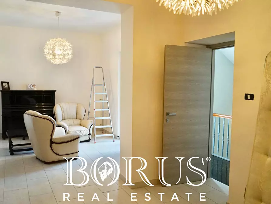 Immagine 25 di Casa indipendente in vendita  a Casal Di Principe