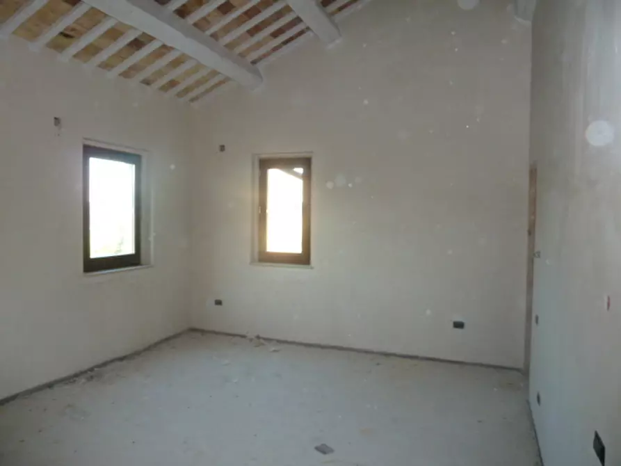 Immagine 19 di Casa indipendente in vendita  a Acquaviva Picena
