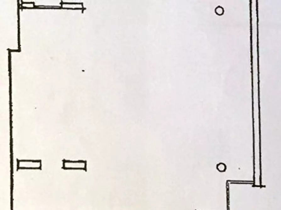 Immagine 11 di Locale commerciale in vendita  a San Benedetto Del Tronto