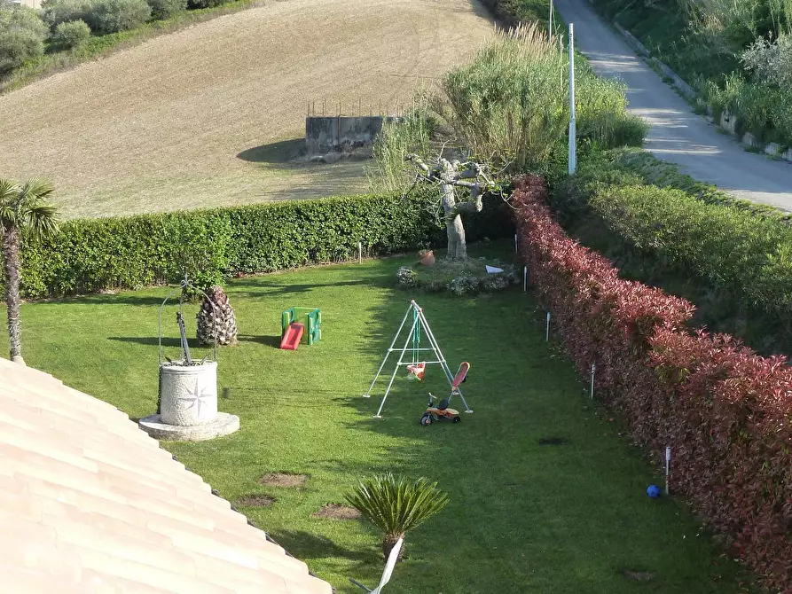 Immagine 24 di Villa in vendita  a Monteprandone