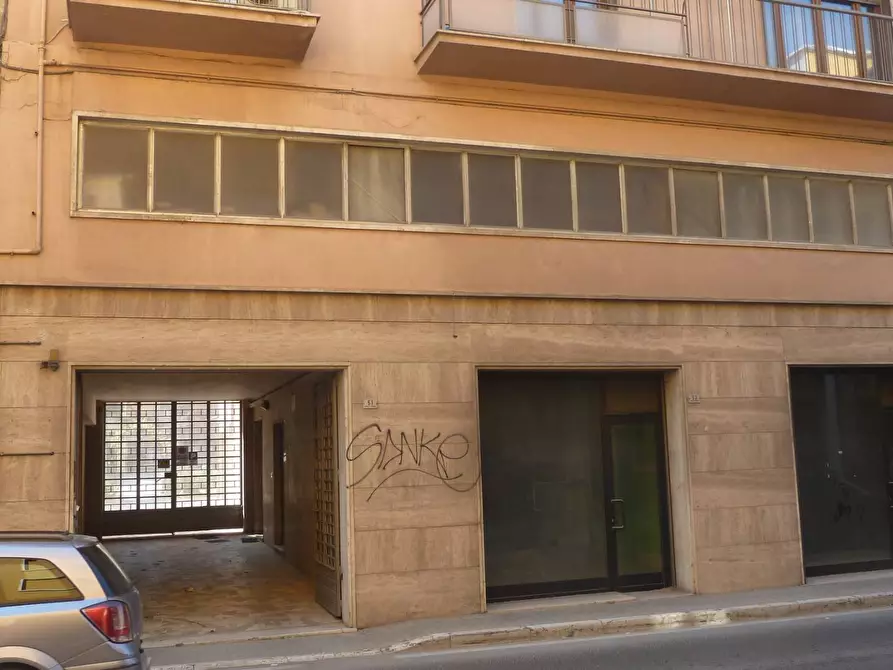 Immagine 1 di Ufficio in vendita  a San Benedetto Del Tronto