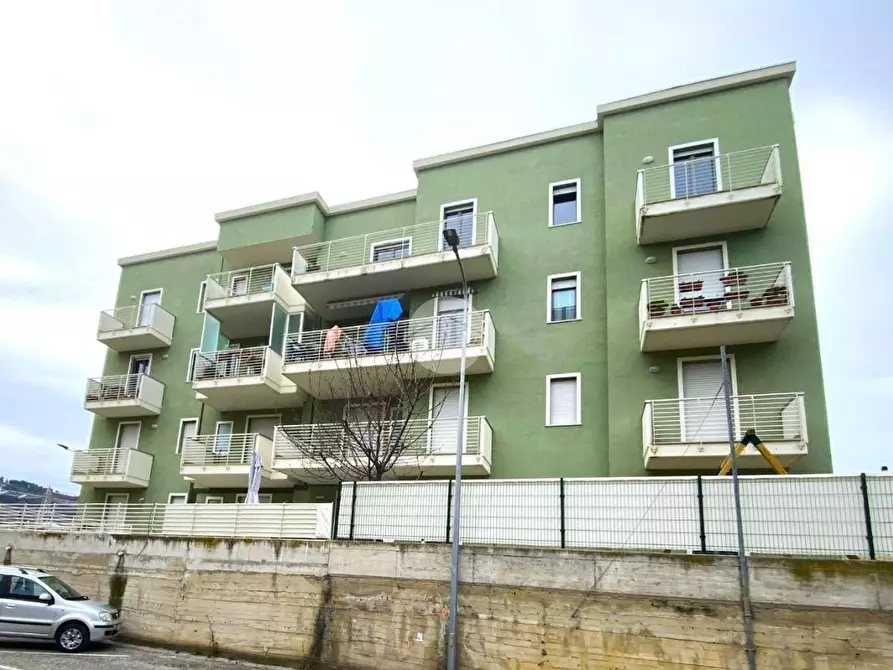 Immagine 15 di Appartamento in vendita  a Grottammare