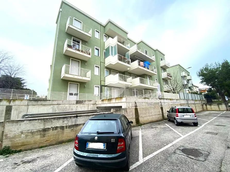 Immagine 16 di Appartamento in vendita  a Grottammare