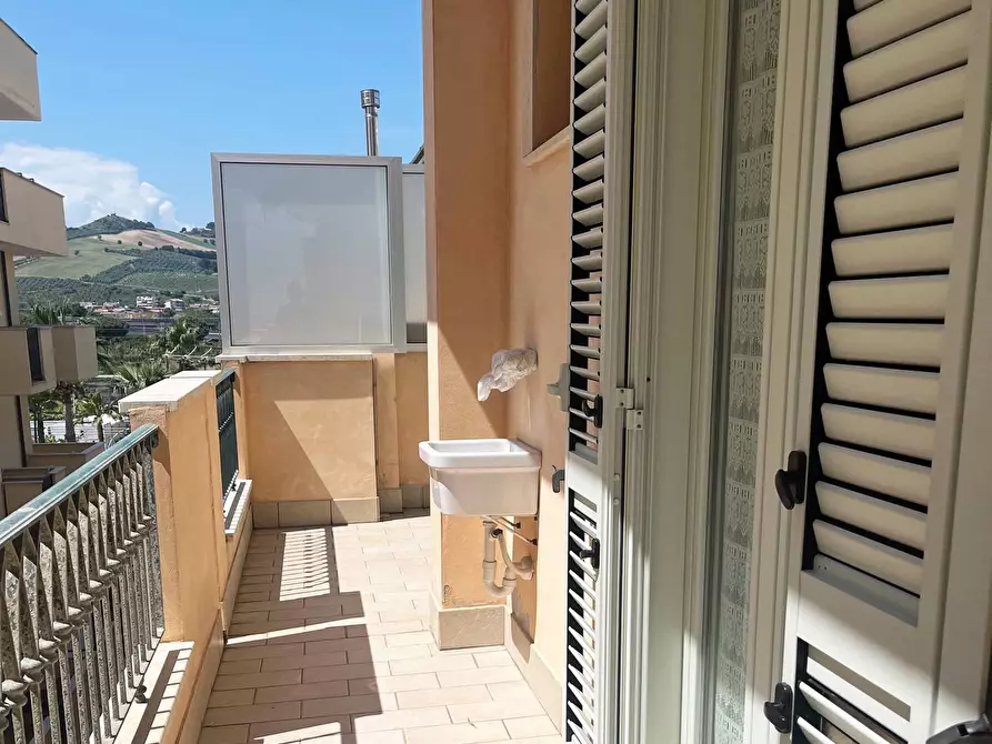 Immagine 9 di Appartamento in vendita  a San Benedetto Del Tronto