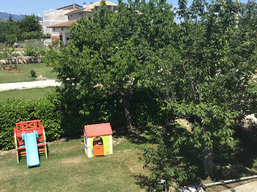 Immagine 27 di Villa in vendita  a Sant'omero