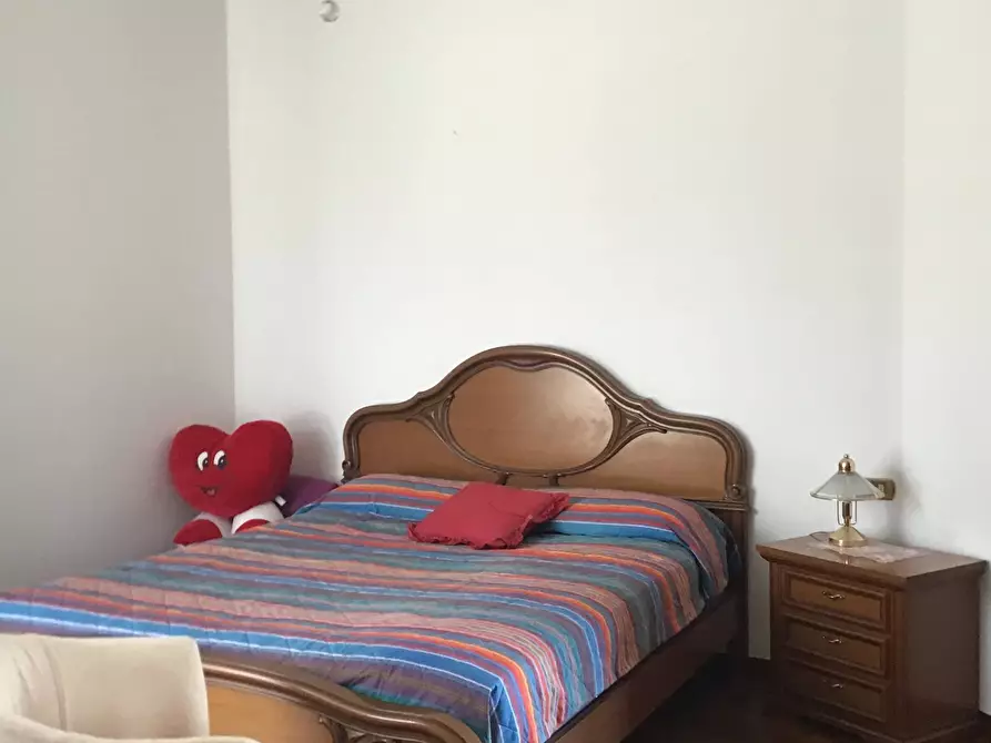 Immagine 28 di Villa in vendita  a Sant'omero