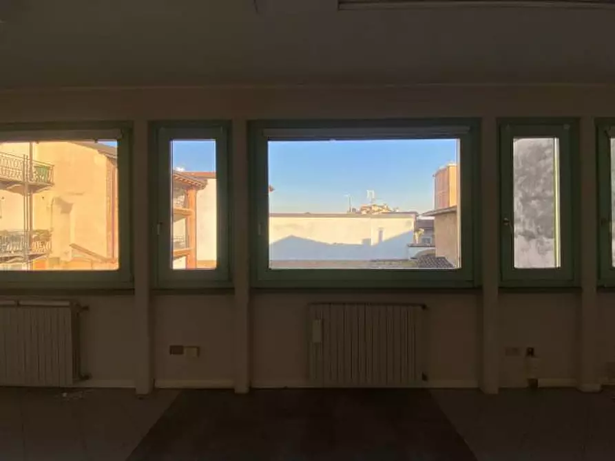 Immagine 11 di Appartamento in vendita  in PIAZZA CAVOUR a Rovato