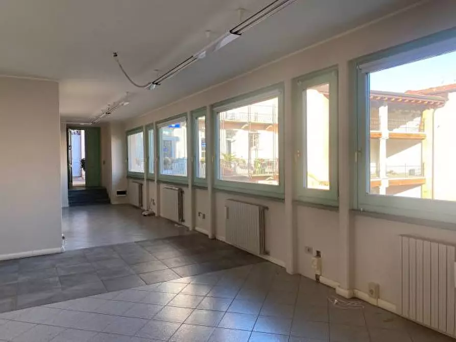 Immagine 12 di Appartamento in vendita  in PIAZZA CAVOUR a Rovato