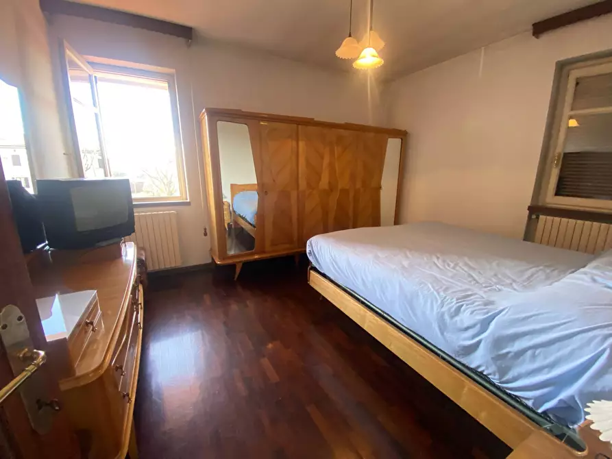 Immagine 24 di Villa in vendita  in VIALE EUROPA a Palazzolo Sull'oglio