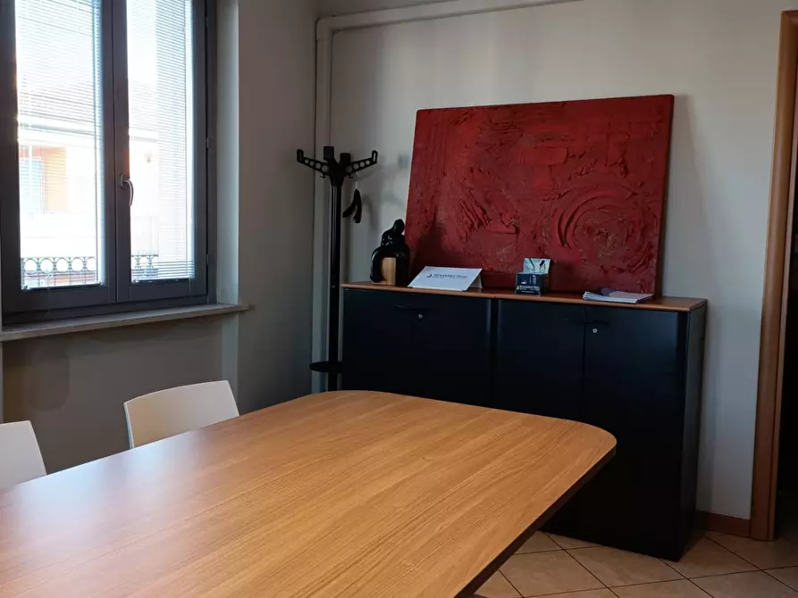 Immagine 13 di Ufficio in vendita  in via Cesare Battisti a Rovato