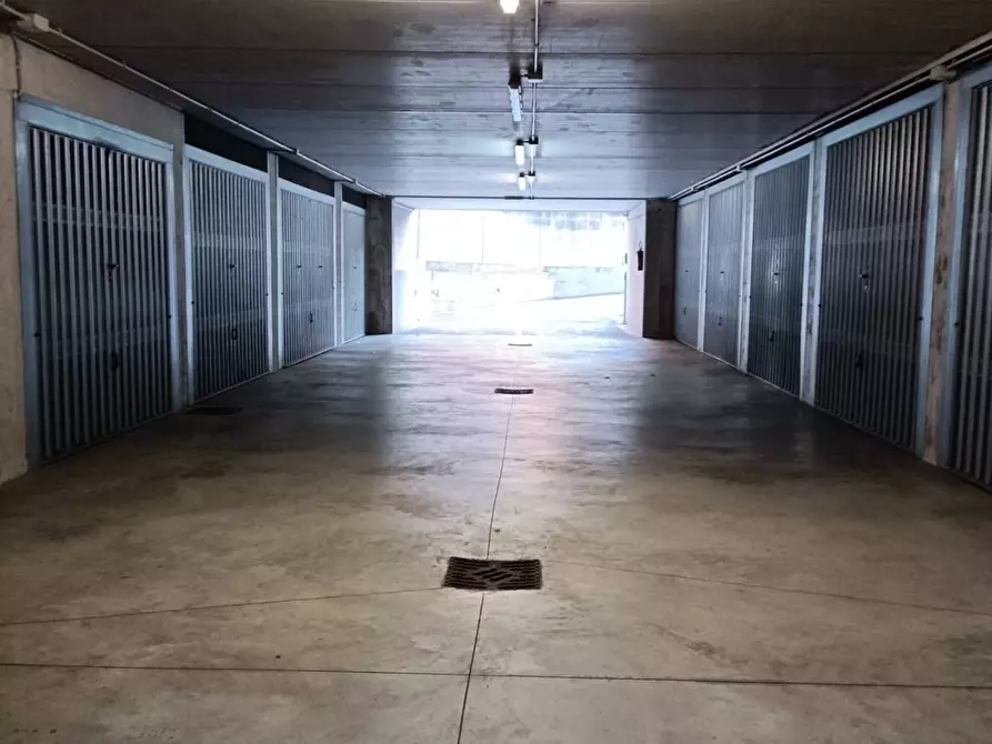 Immagine 15 di Ufficio in vendita  in via Cesare Battisti a Rovato