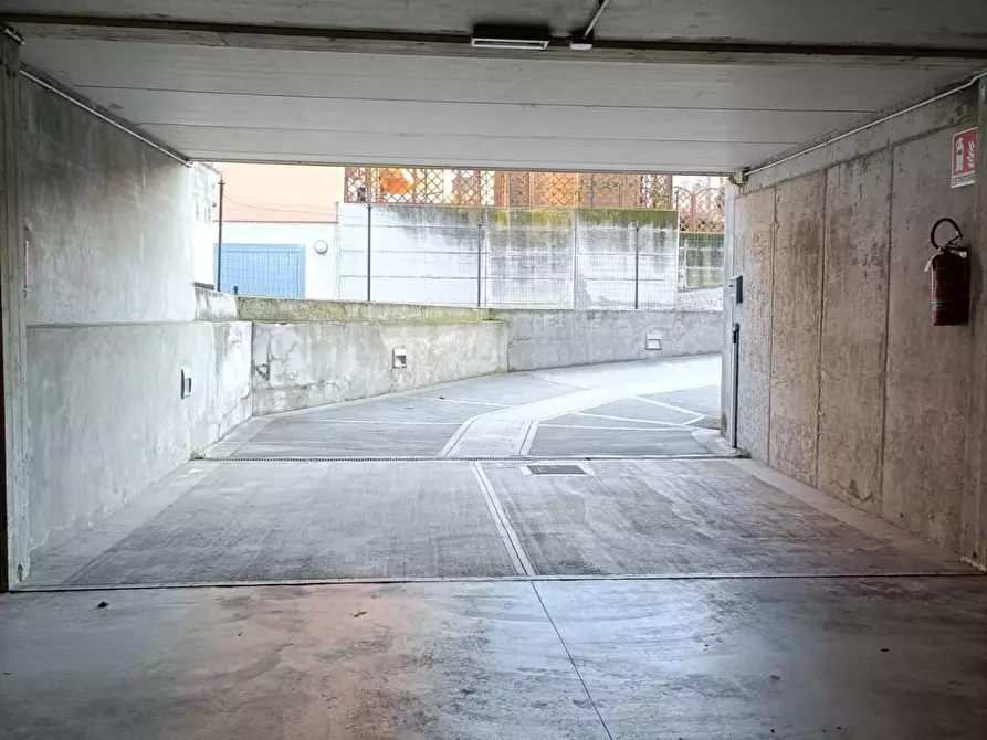 Immagine 17 di Ufficio in vendita  in via Cesare Battisti a Rovato