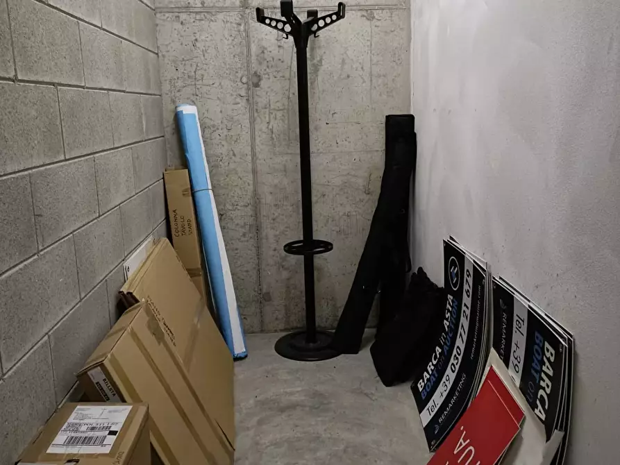 Immagine 16 di Ufficio in vendita  in via Cesare Battisti a Rovato