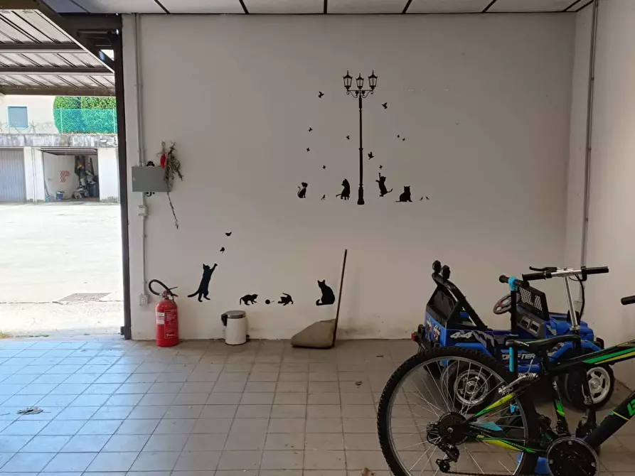 Immagine 5 di Magazzino in vendita  in via Brescia a Grumello Del Monte