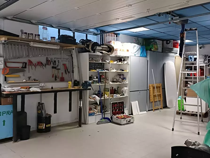 Immagine 4 di Magazzino in vendita  in via Brescia a Grumello Del Monte