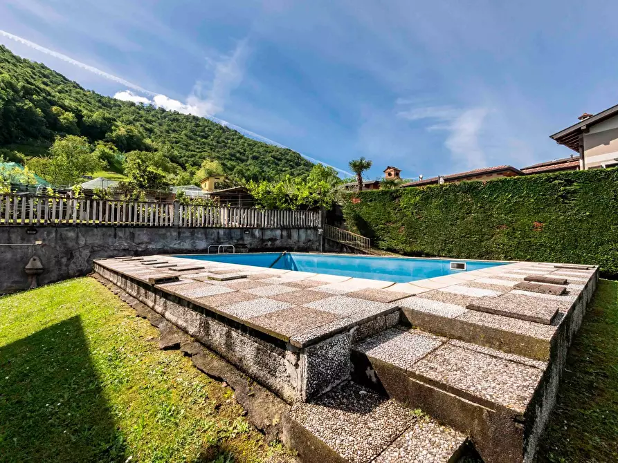 Immagine 26 di Villa in vendita  in Via Mazzini a Paratico