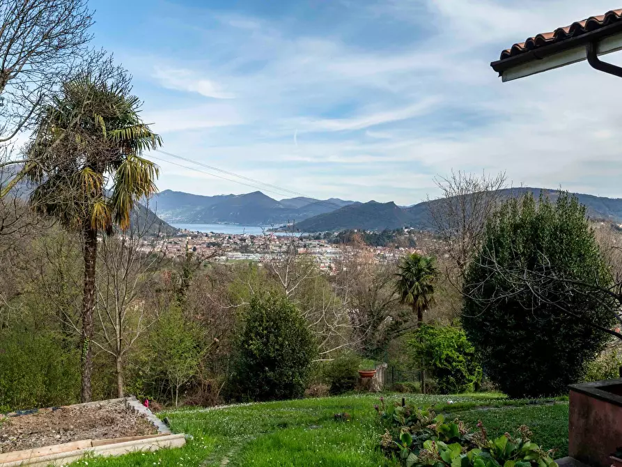 Immagine 30 di Casa indipendente in vendita  in Via Dossone a Gandosso