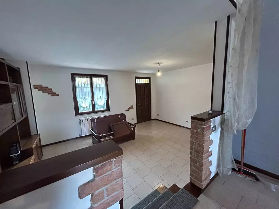 Immagine 3 di Villetta a schiera in vendita  in via delle Forze Armate a Chiari