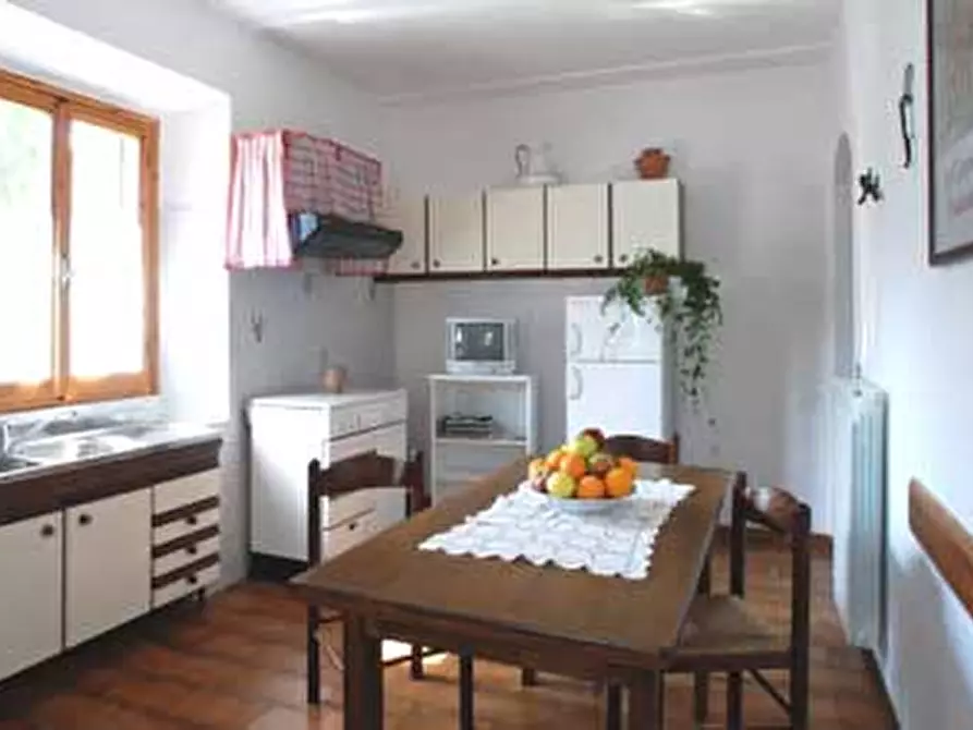 Immagine 10 di Villa in vendita  in via Corella a Dicomano