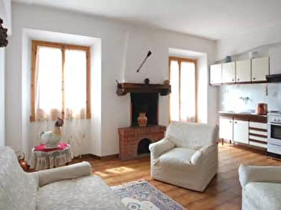 Immagine 11 di Villa in vendita  in via Corella a Dicomano