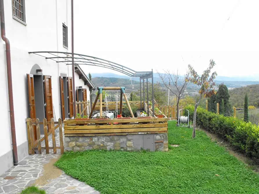 Immagine 9 di Villa in vendita  in via di Badia a Barberino Di Mugello