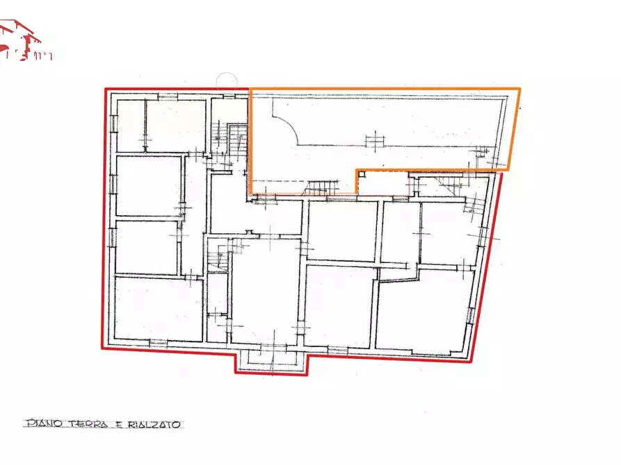 Immagine 25 di Palazzo in vendita  in via San Matteo a San Gimignano