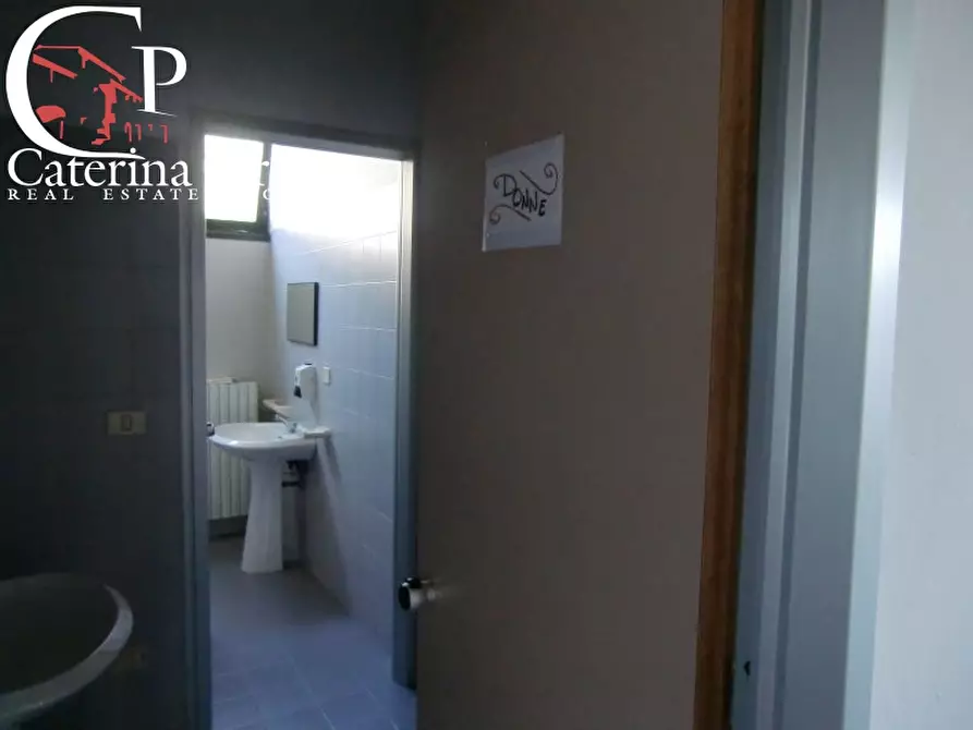 Immagine 12 di Capannone industriale in affitto  in via della Torricella a Bagno A Ripoli