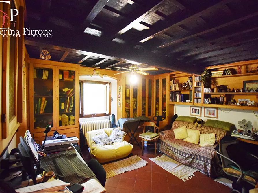 Immagine 21 di Rustico / casale in vendita  a Greve In Chianti