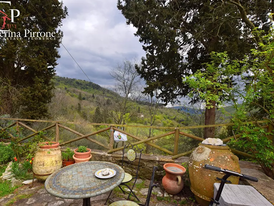 Immagine 12 di Rustico / casale in vendita  in via di Valle a Pontassieve