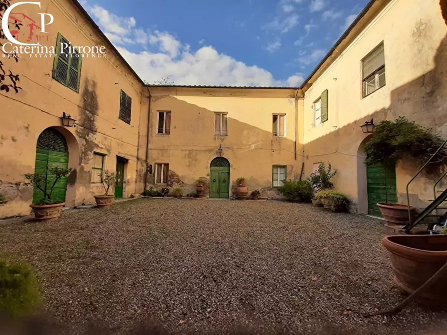 Immagine 1 di Villa in vendita  in stradone del tripesce a Rosignano Marittimo