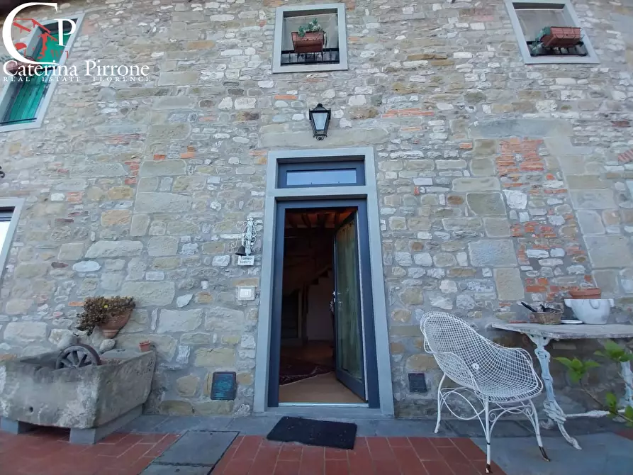 Immagine 2 di Rustico / casale in vendita  in via Ponte a Vicchio a Vicchio