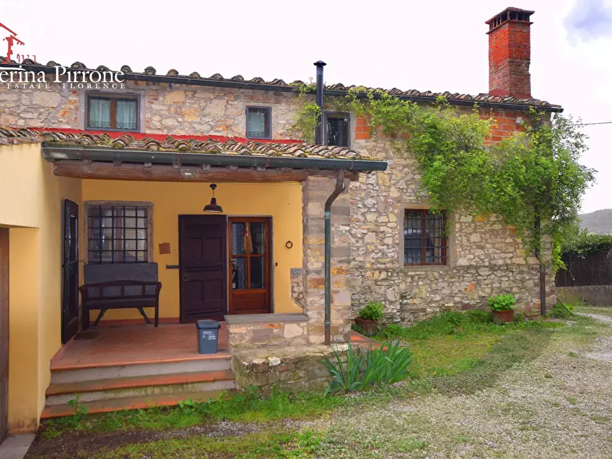 Immagine 1 di Rustico / casale in vendita  in via Poggio a Luco a Bagno A Ripoli